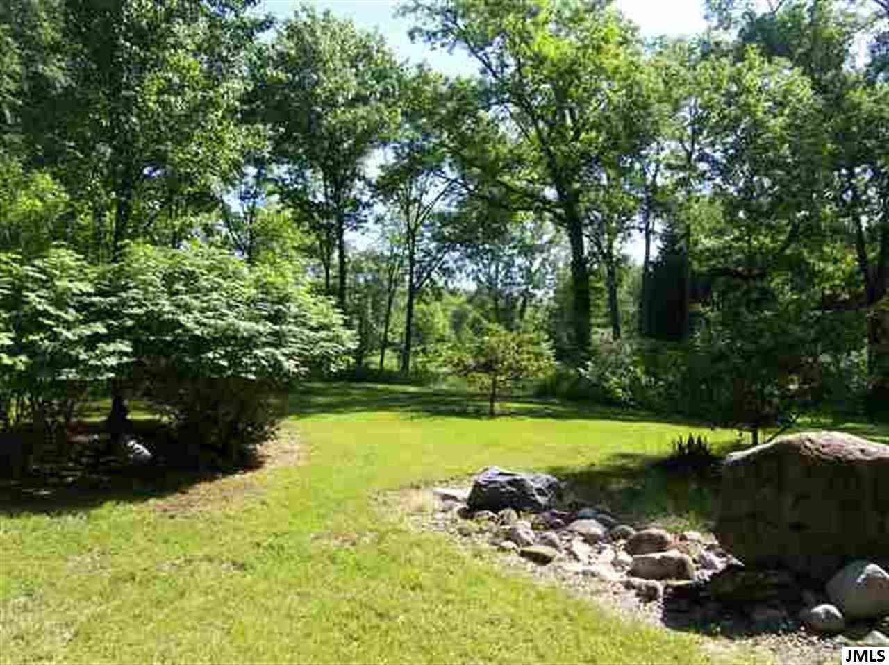 Vacant Land For Sale - LOT 6 Cedar Glen Commons Lake<br/> Lenawee County, Brooklyn, MI 49230