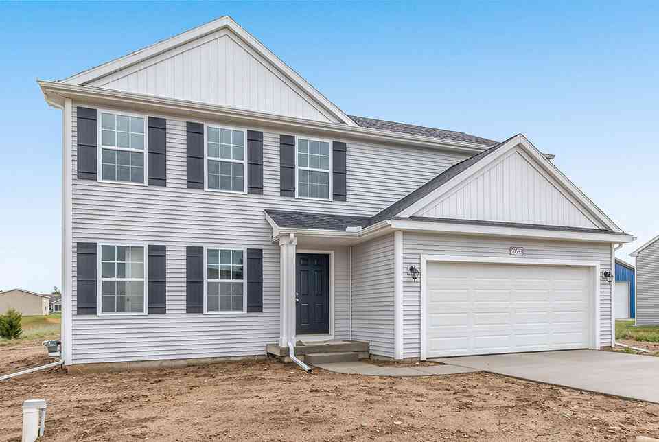Homes For Sale - 5719 Landrum Trail<br/> Portage, MI 49024