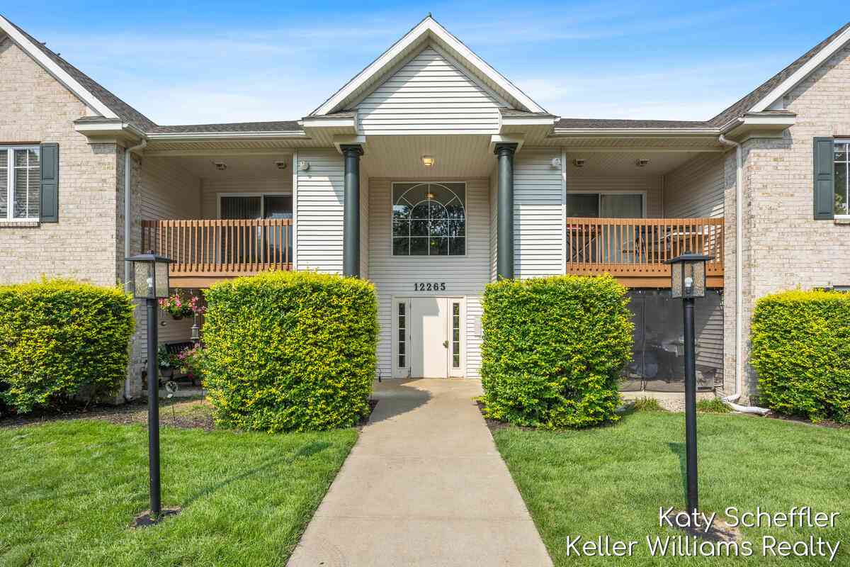 Condo For Sale - 12265 S Crystal Waters Drive #2<br/> Holland, MI 49424