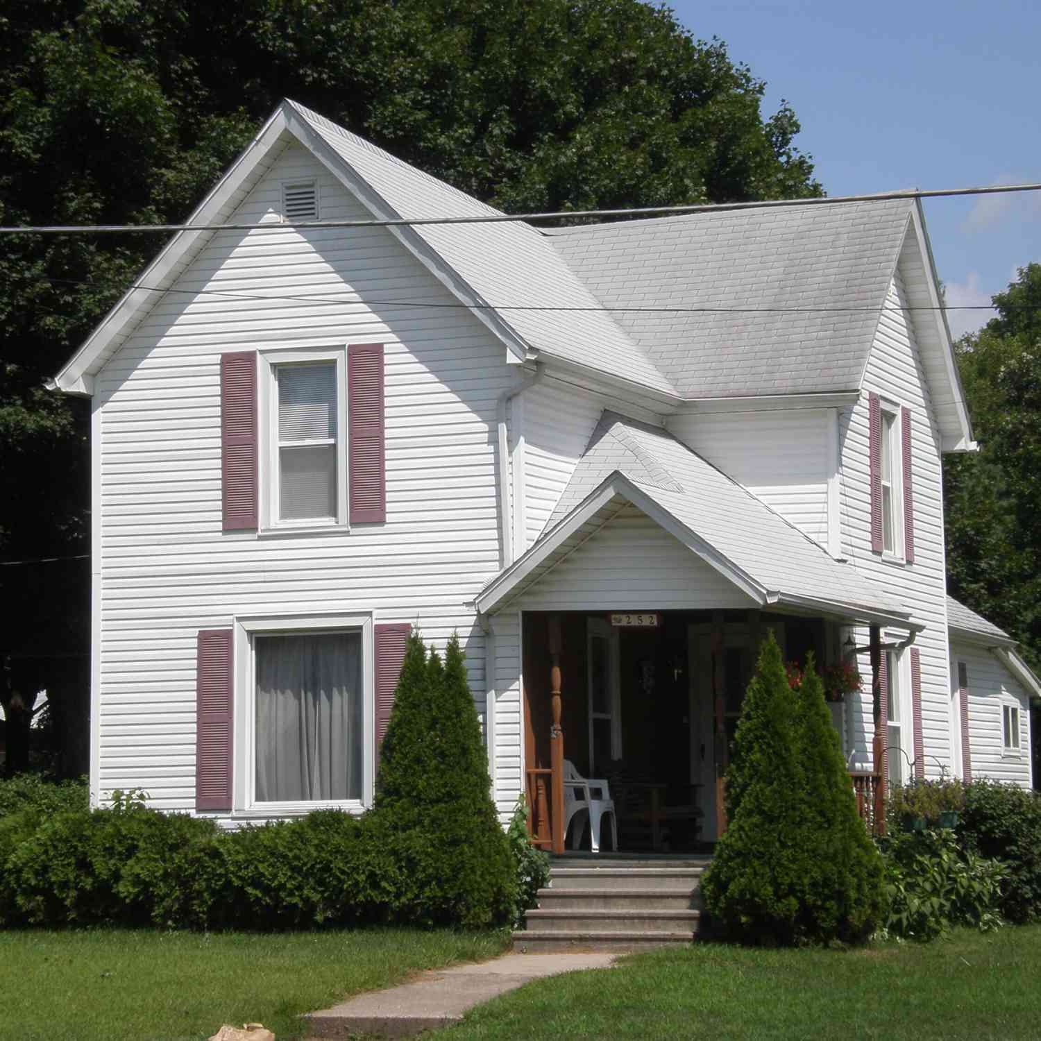 Homes For Sale - 252 Marshall Street<br/> Branch County, Coldwater, MI 49036