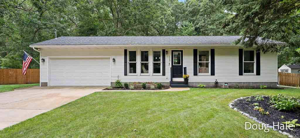 Homes For Sale - 2349 Pillon Road<br/> Twin Lake, MI 49457