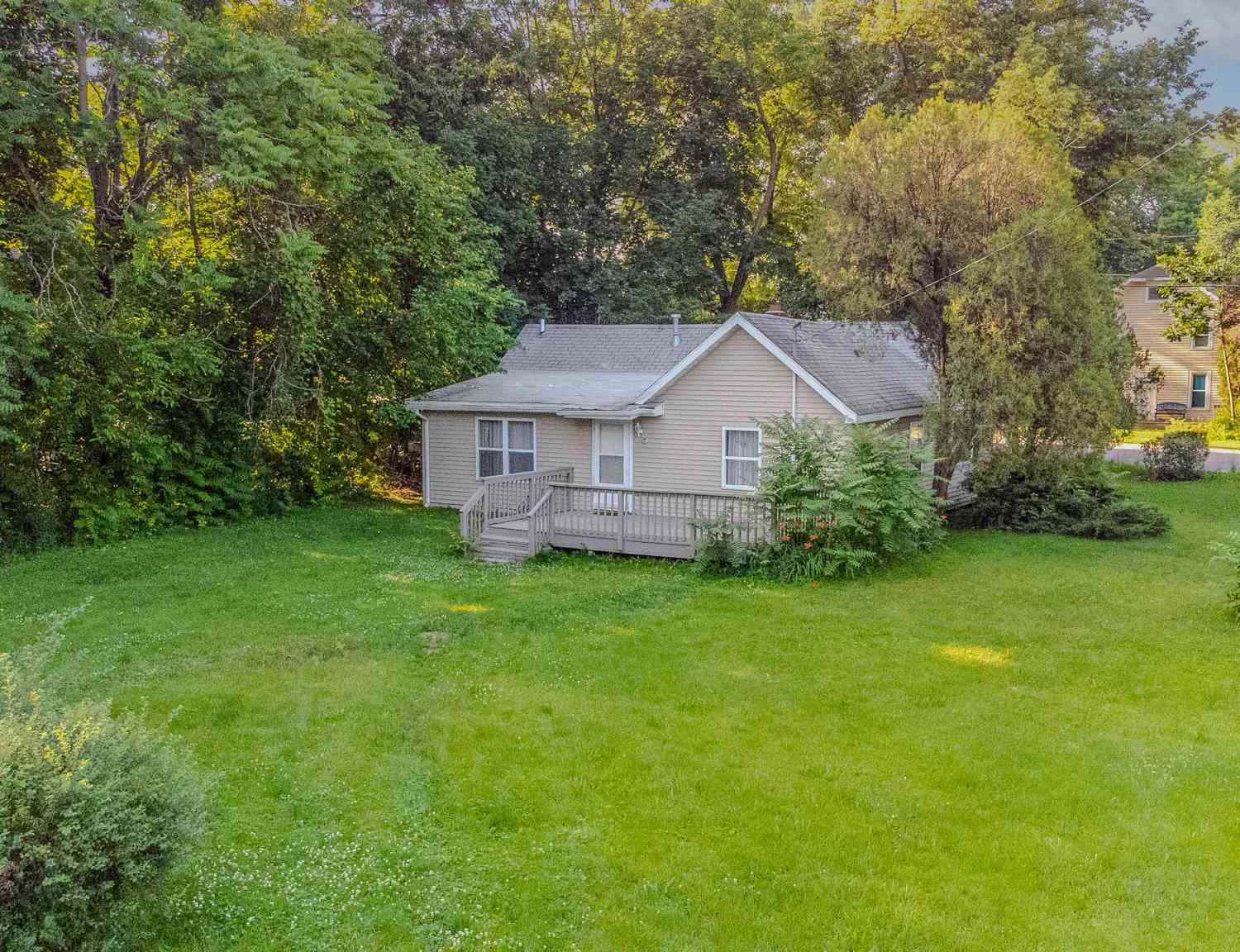 Homes For Sale - 5935 Sawyer Road<br/> Sawyer, MI 49125