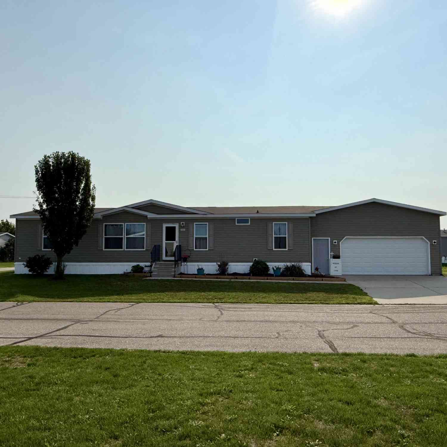 Mobile Home For Sale - 4152 Twilight Way<br/> Allendale, MI 49401