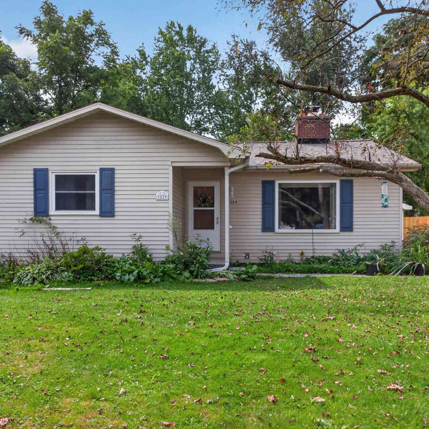 Homes For Sale - 3029 Key Street<br/> Jackson, MI 49202
