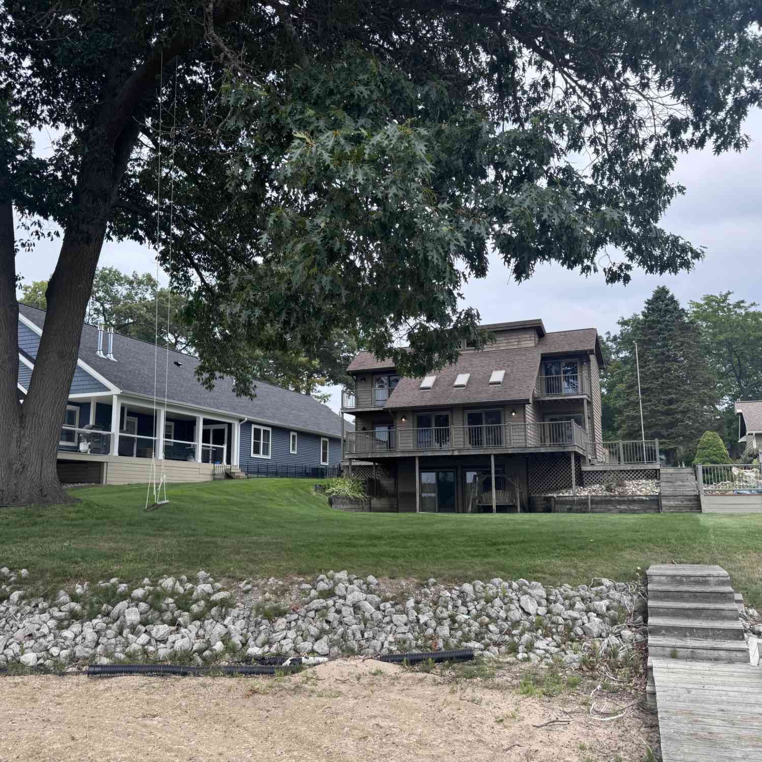 Homes For Sale - 1655 Mulder Drive<br/> Muskegon, MI 49445