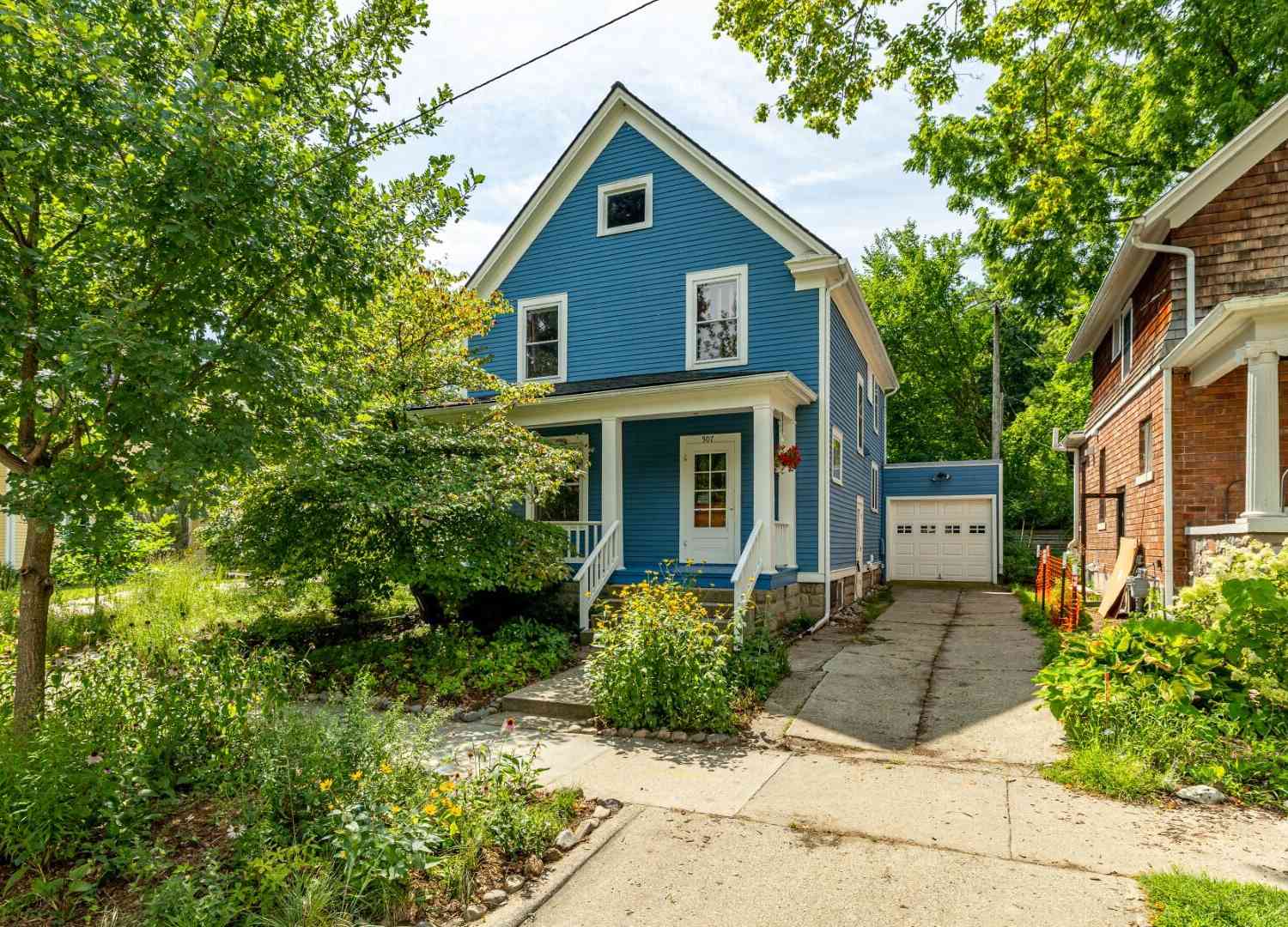 Homes For Sale - 507 W Jefferson Street<br/> Ann Arbor, MI 48103