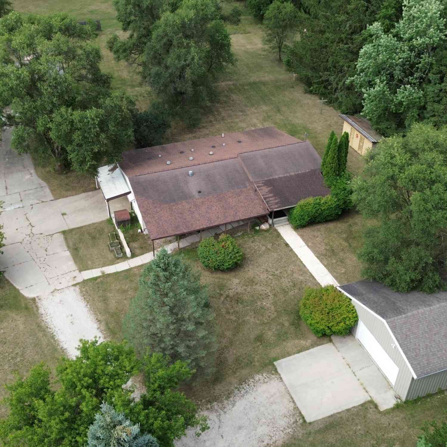 Mobile Home For Sale - 6119 Howard City Edmore Road<br/> Vestaburg, MI 48891