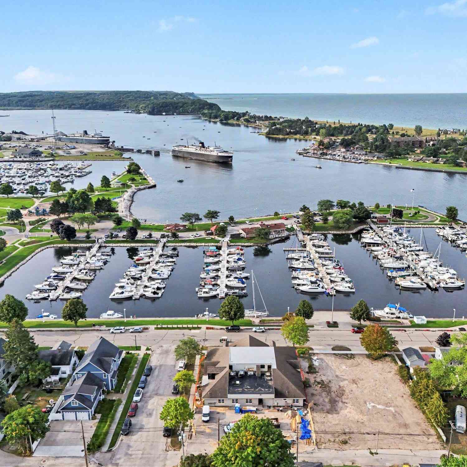 Condo For Sale - 502 W Loomis Street #104<br/> Ludington, MI 49431