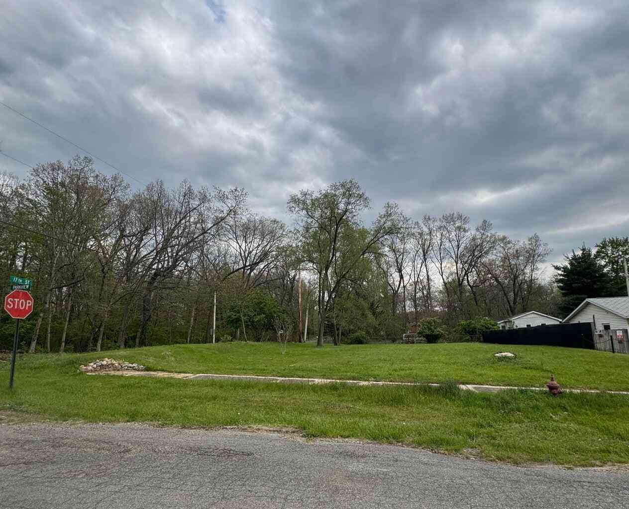 Vacant Land For Sale - 1660 Parkview Drive<br/> Niles, MI 49120