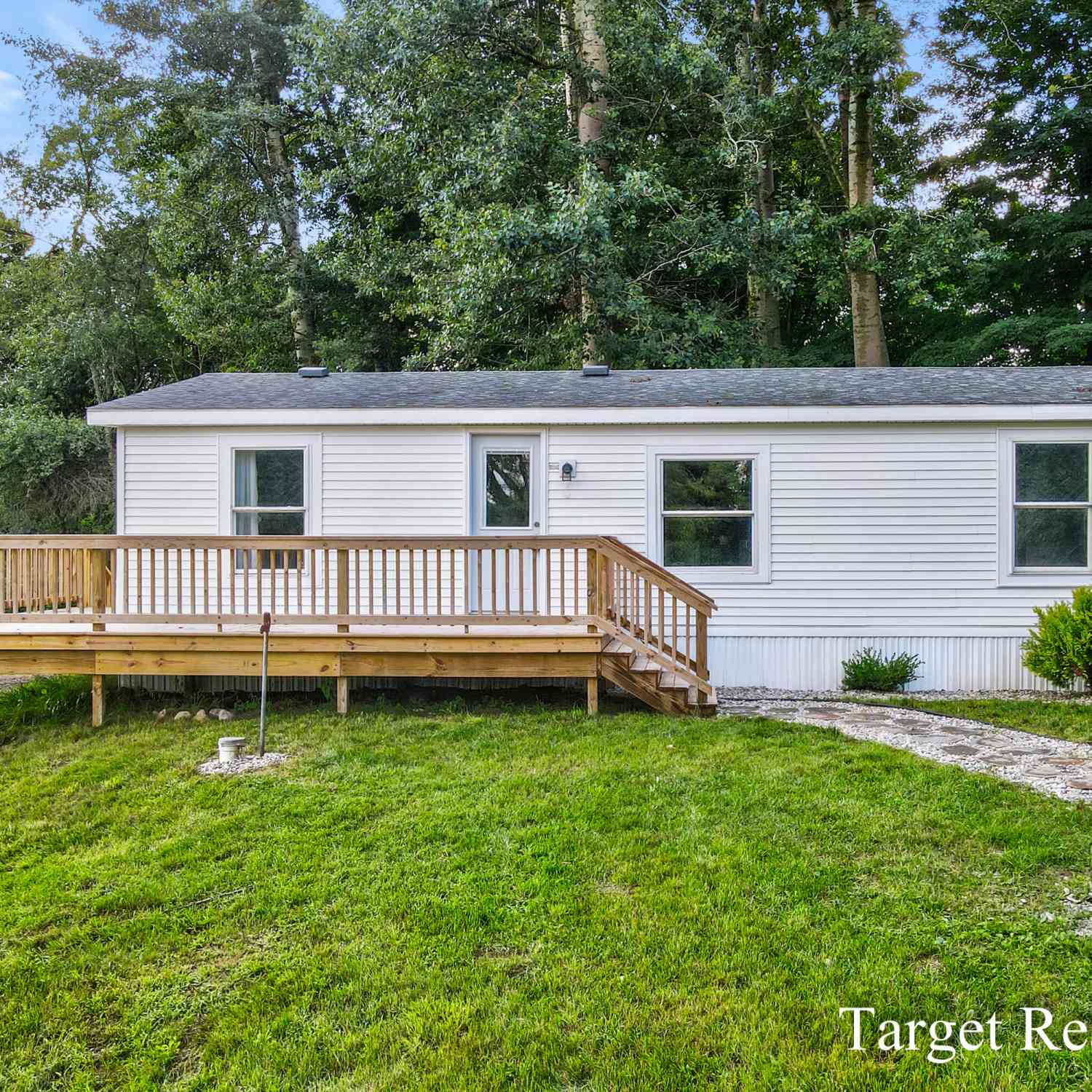 Mobile Home For Sale - 5516 Bartonville Road<br/> Belding, MI 48809