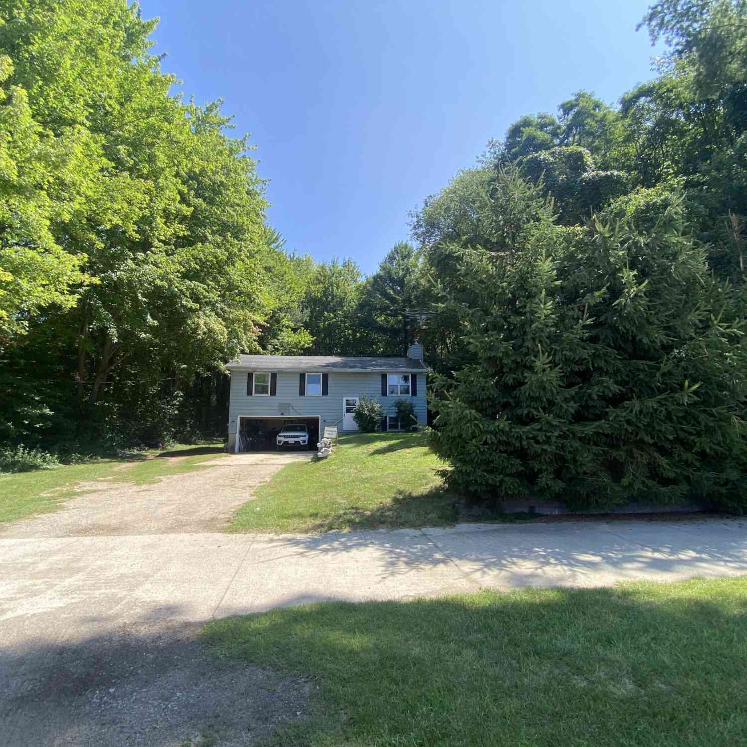 Homes For Sale - 3651 64th Street<br/> Holland, MI 49423