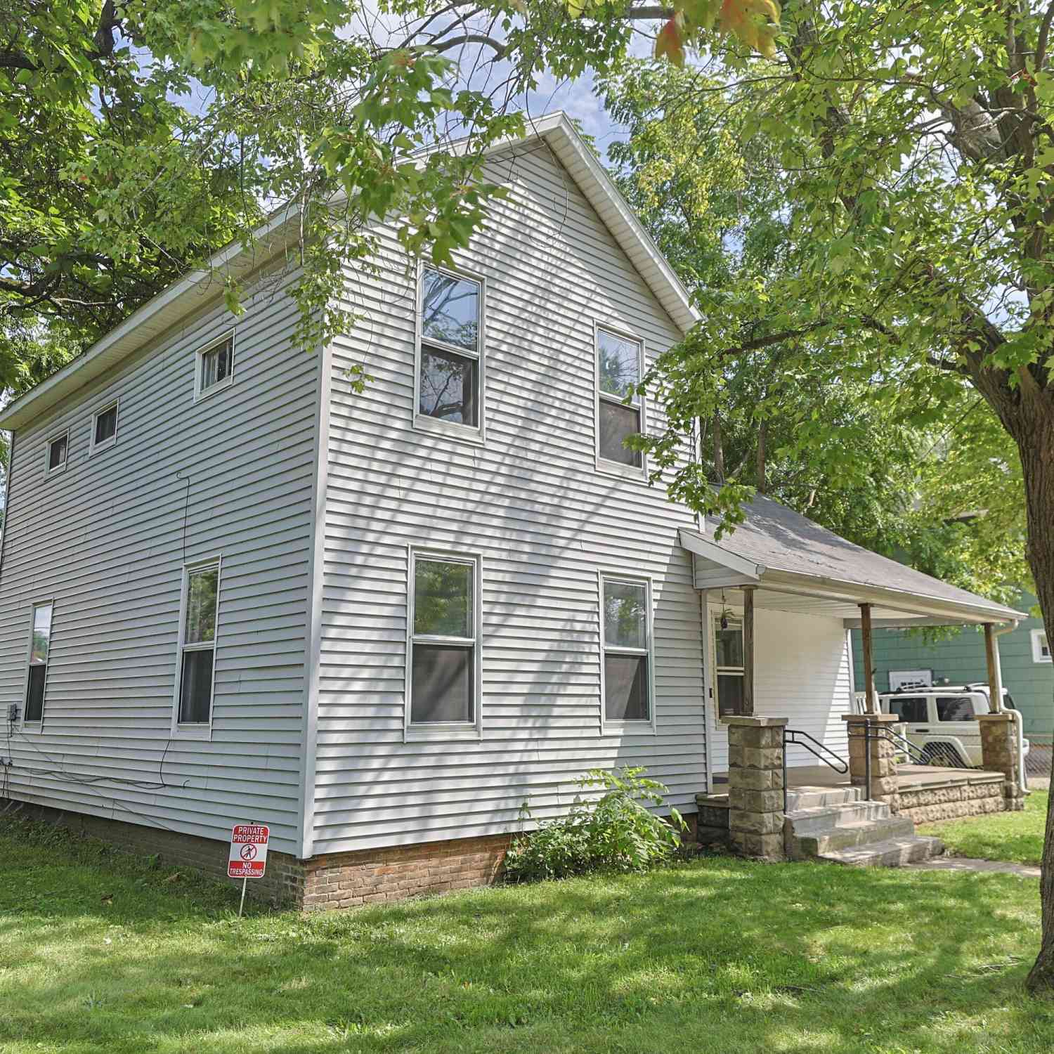 Homes For Sale - 403 S 9th Street<br/> Niles, MI 49120