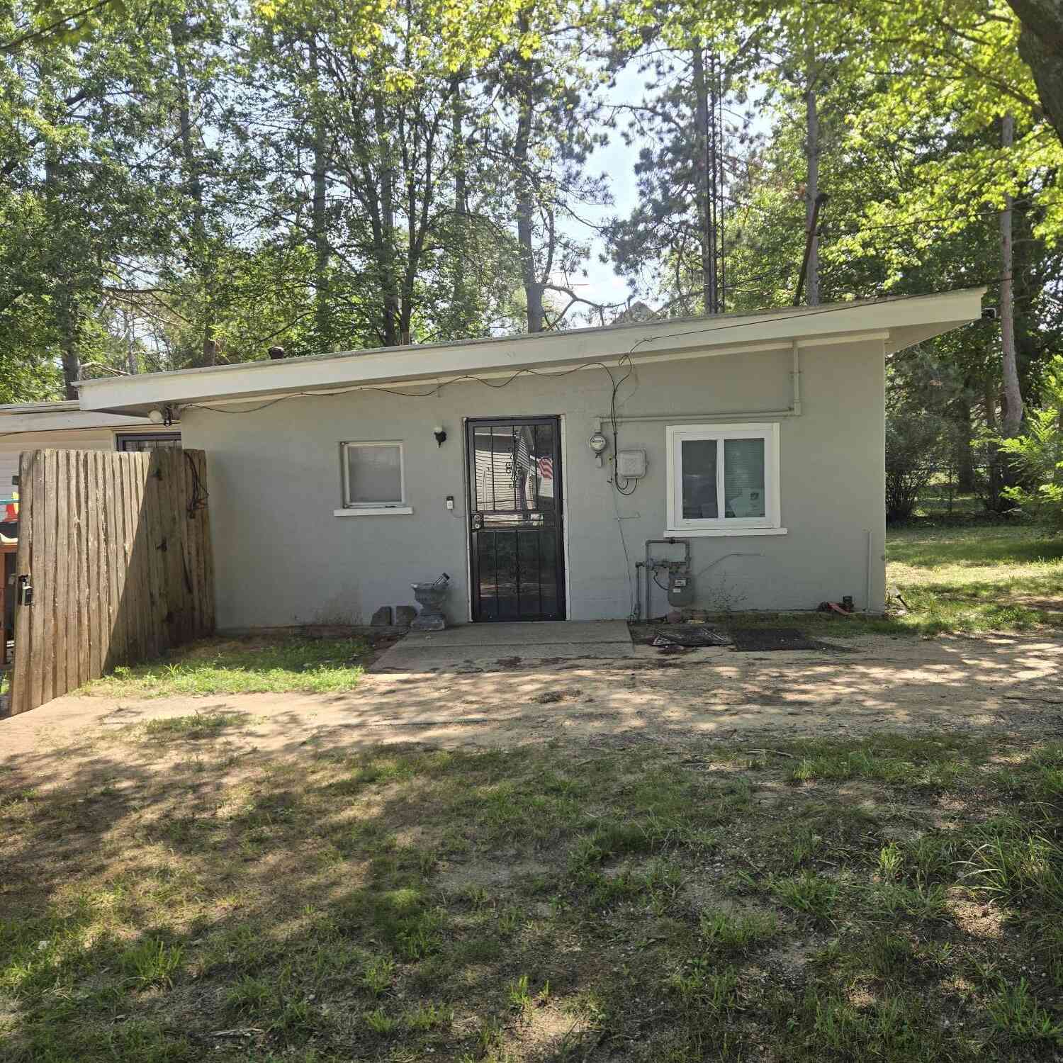 Homes For Sale - 3288 S Walker Road<br/> Muskegon County, Muskegon, MI 49444