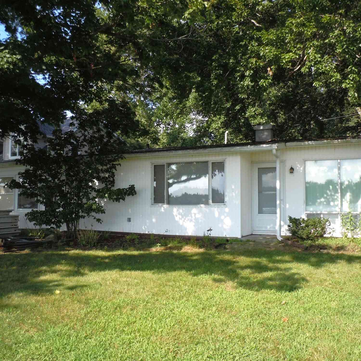 Homes For Sale - 327 Kope Kon Point<br/> Coldwater, MI 49036