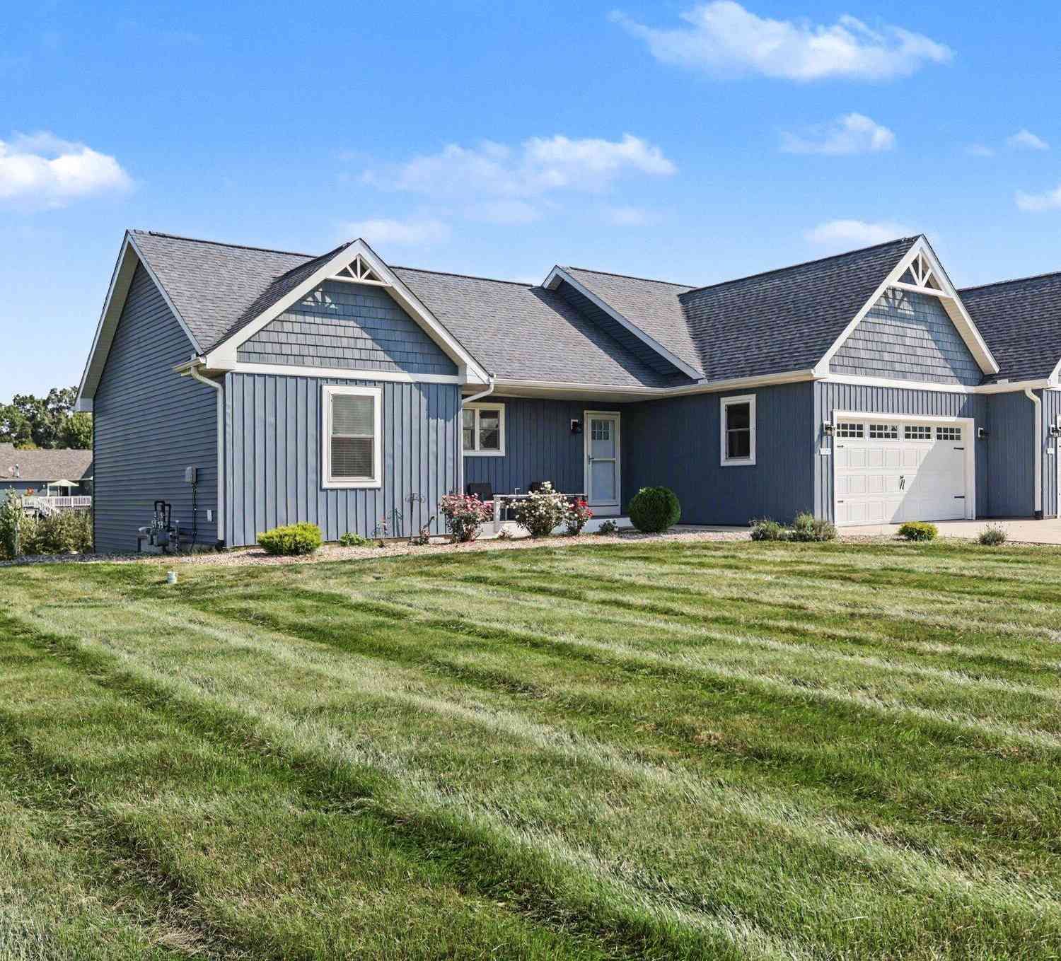 Condo For Sale - 3273 White Heron Lane<br/> Calhoun County, Battle Creek, MI 49015