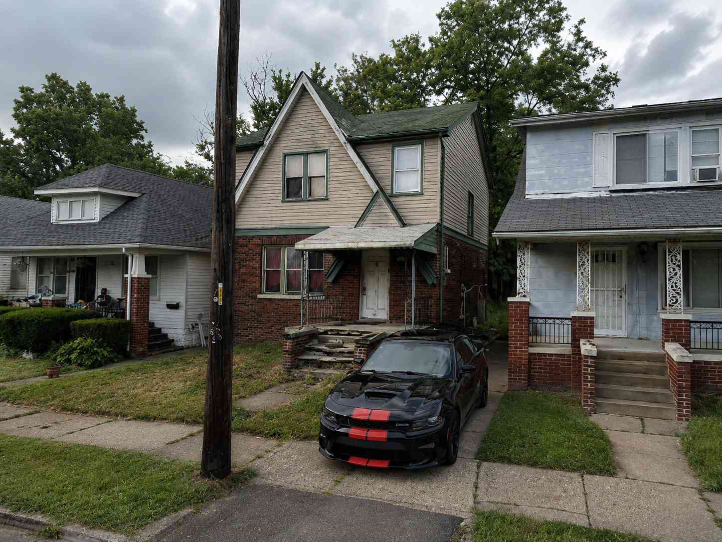Homes For Sale - 7555 Emily Street<br/> Detroit, MI 48234