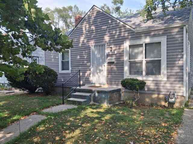 Homes For Rent - 19732 Glastonbury Road<br/> Detroit, MI 48219