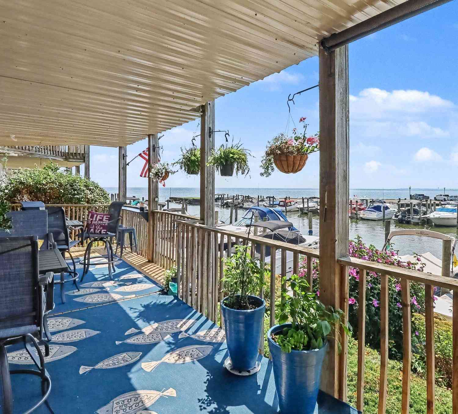 Condo For Sale - 37522 Jefferson Avenue #103<br/> Harrison Township, MI 48045