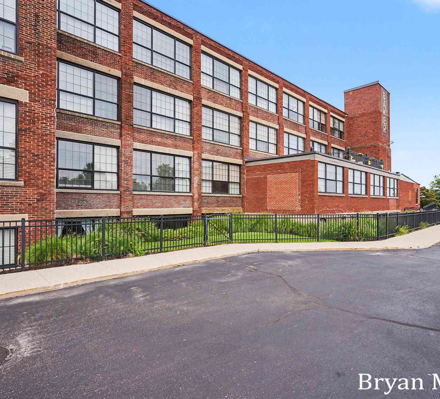 Condo For Sale - 533 Columbia Avenue #009<br/> Holland, MI 49423
