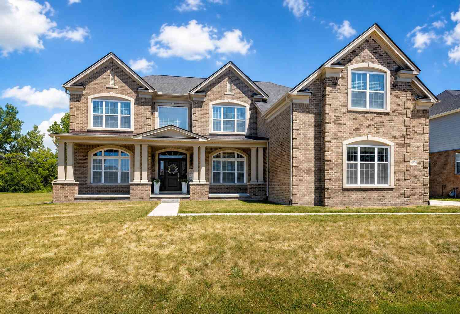 Homes For Sale - 50770 Breckenridge Drive<br/> Canton, MI 48187