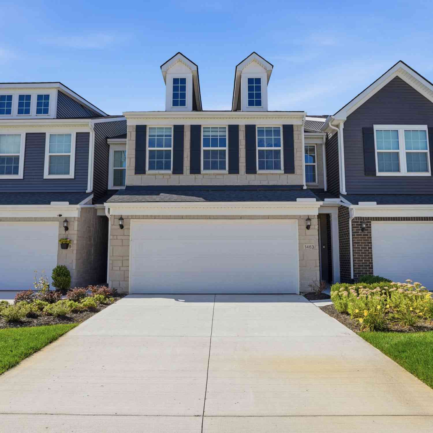 Condo For Sale - 1483 Arcadia Drive<br/> Milford, MI 48381