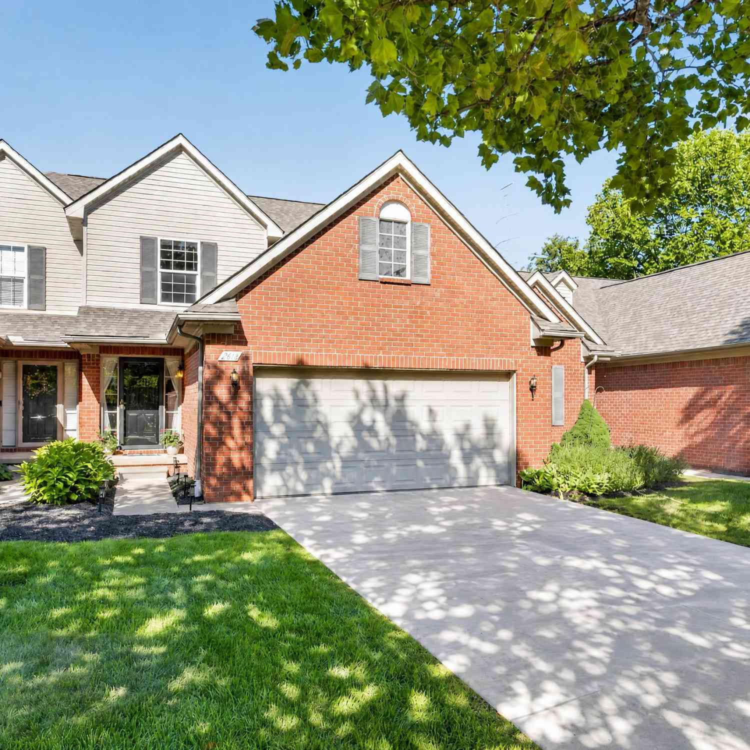 Condo For Sale - 2612 Bluewater Street<br/> Washtenaw County, Ypsilanti, MI 48198