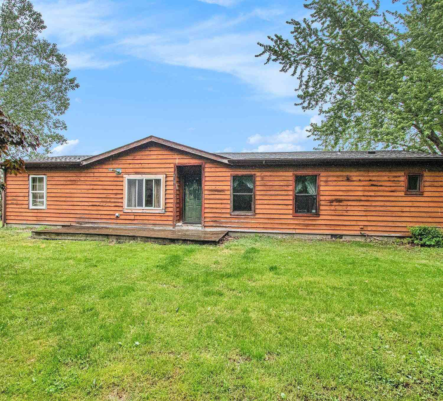 Mobile Home For Sale - 6727 Youngren Road<br/> Three Oaks, MI 49128
