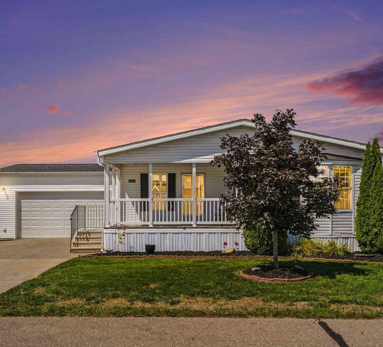 Mobile Home For Sale - 4144 Doxee Drive<br/> Ottawa County, Allendale, MI 49401