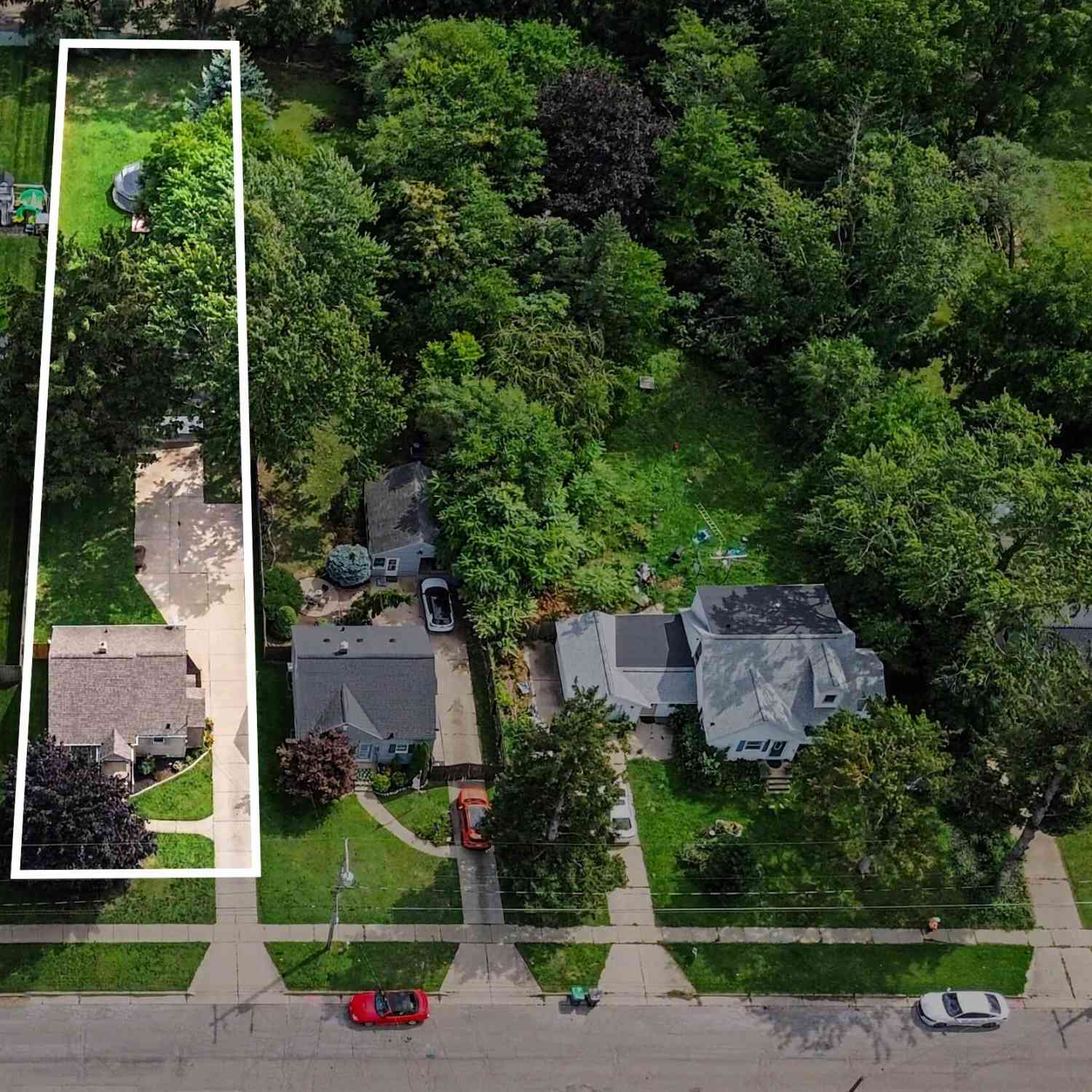 Homes For Sale - 2490 Hague Avenue<br/> Wyoming, MI 49519