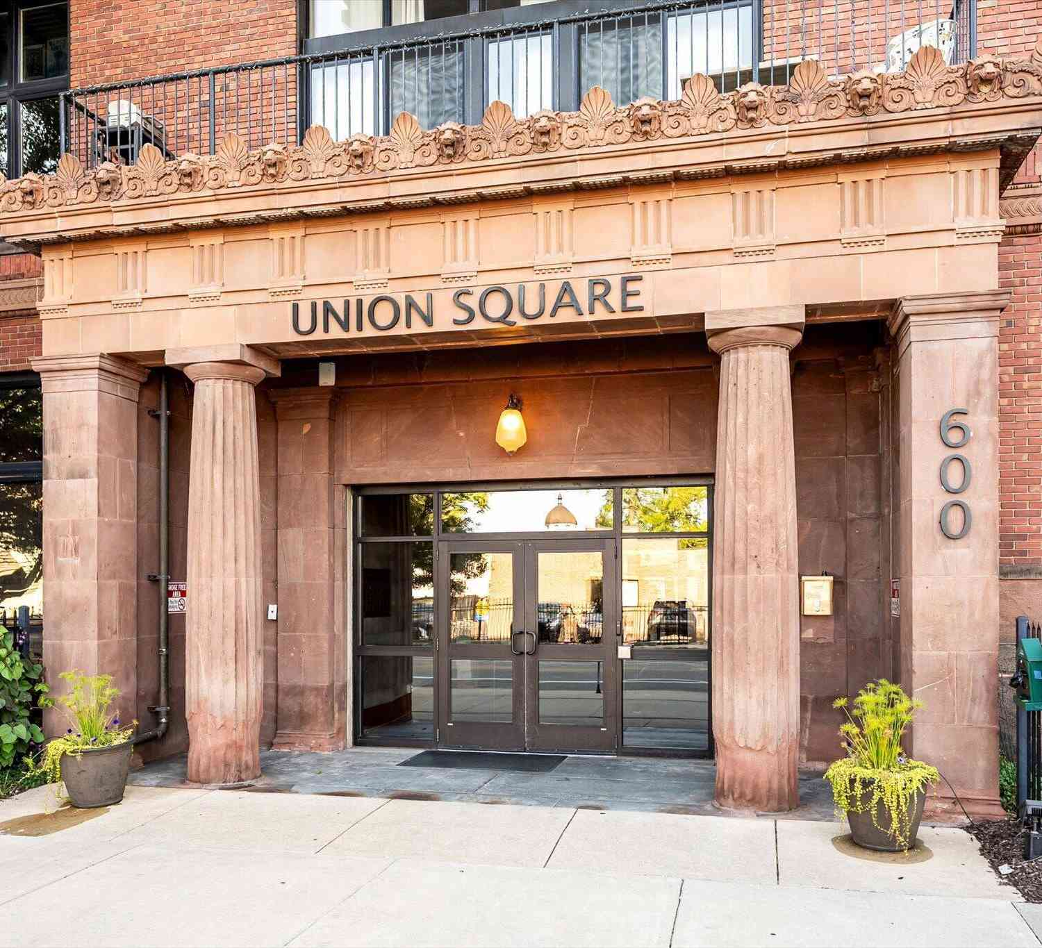 Condo For Sale - 600 Broadway Avenue #224<br/> Grand Rapids, MI 49504