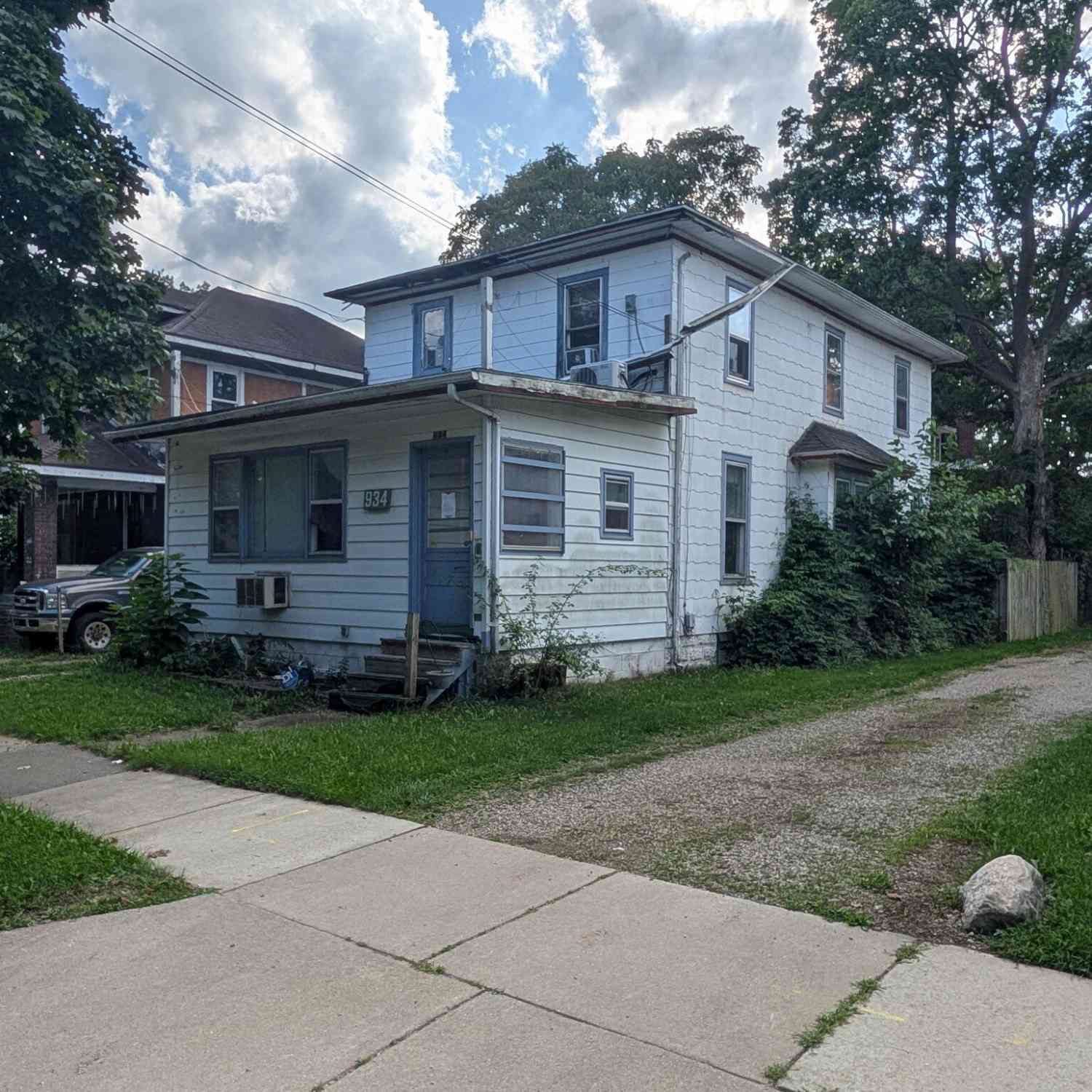 Homes For Sale - 934 Osborne Street<br/> Kalamazoo County, Kalamazoo, MI 49001