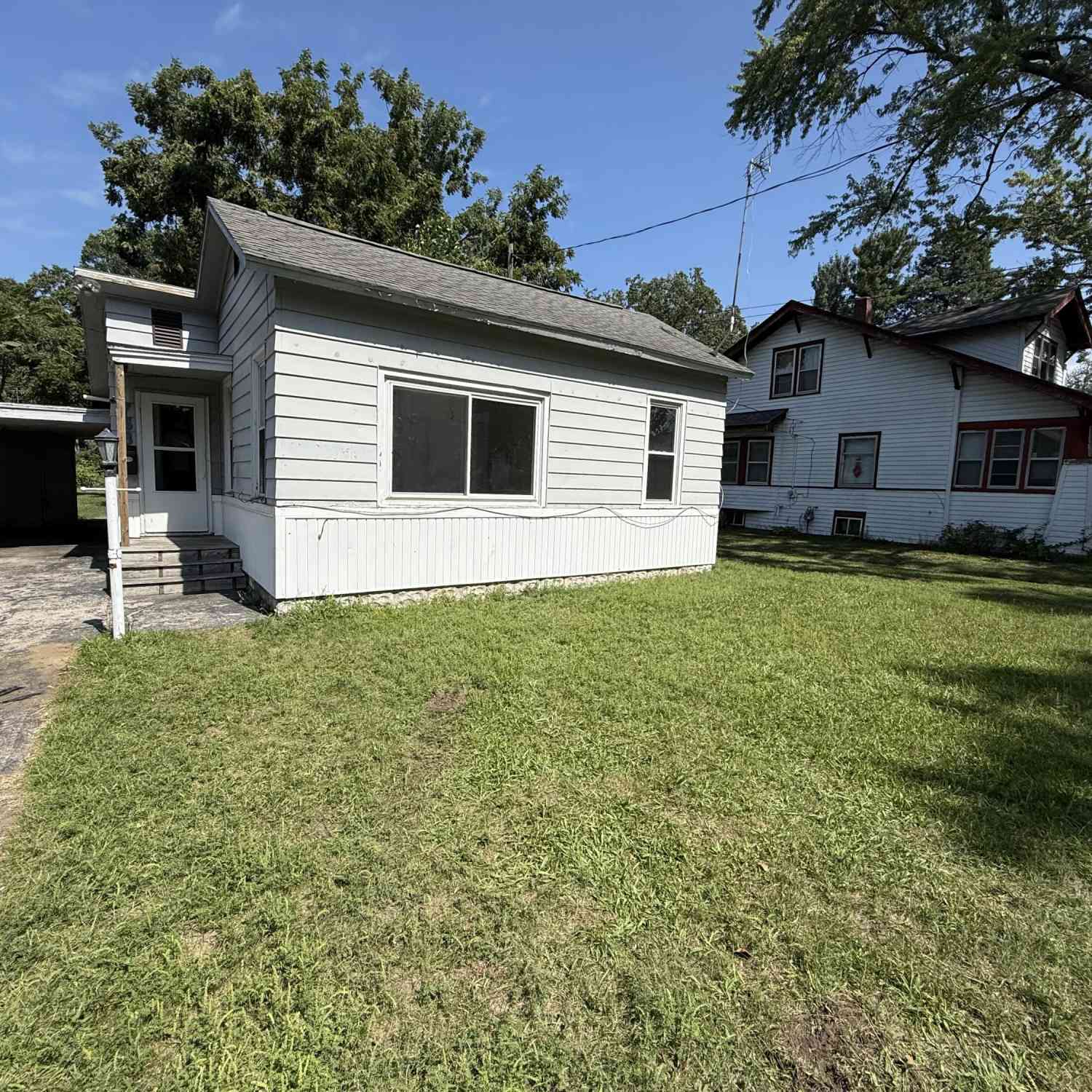 Homes For Sale - 758 Oak Avenue<br/> Muskegon, MI 49442