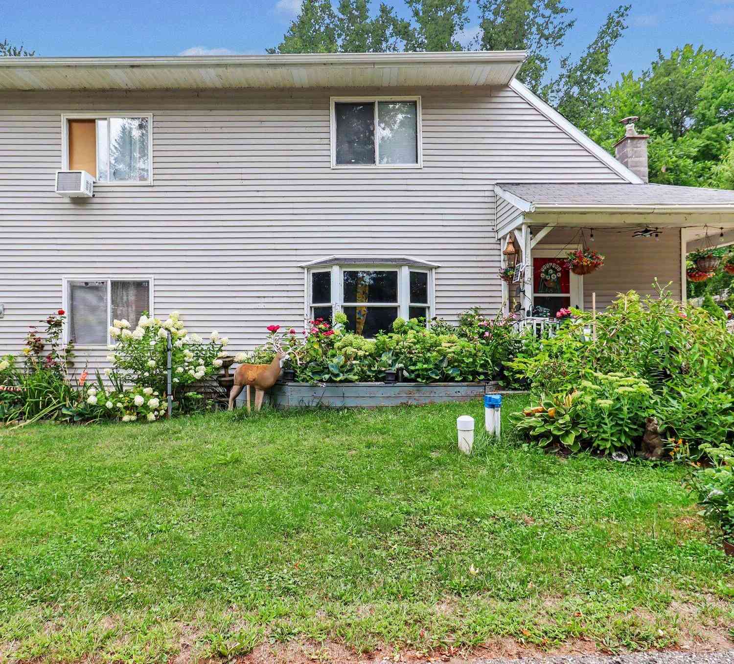 Homes For Sale - 485 W Highland Street<br/> Newaygo County, White Cloud, MI 49349