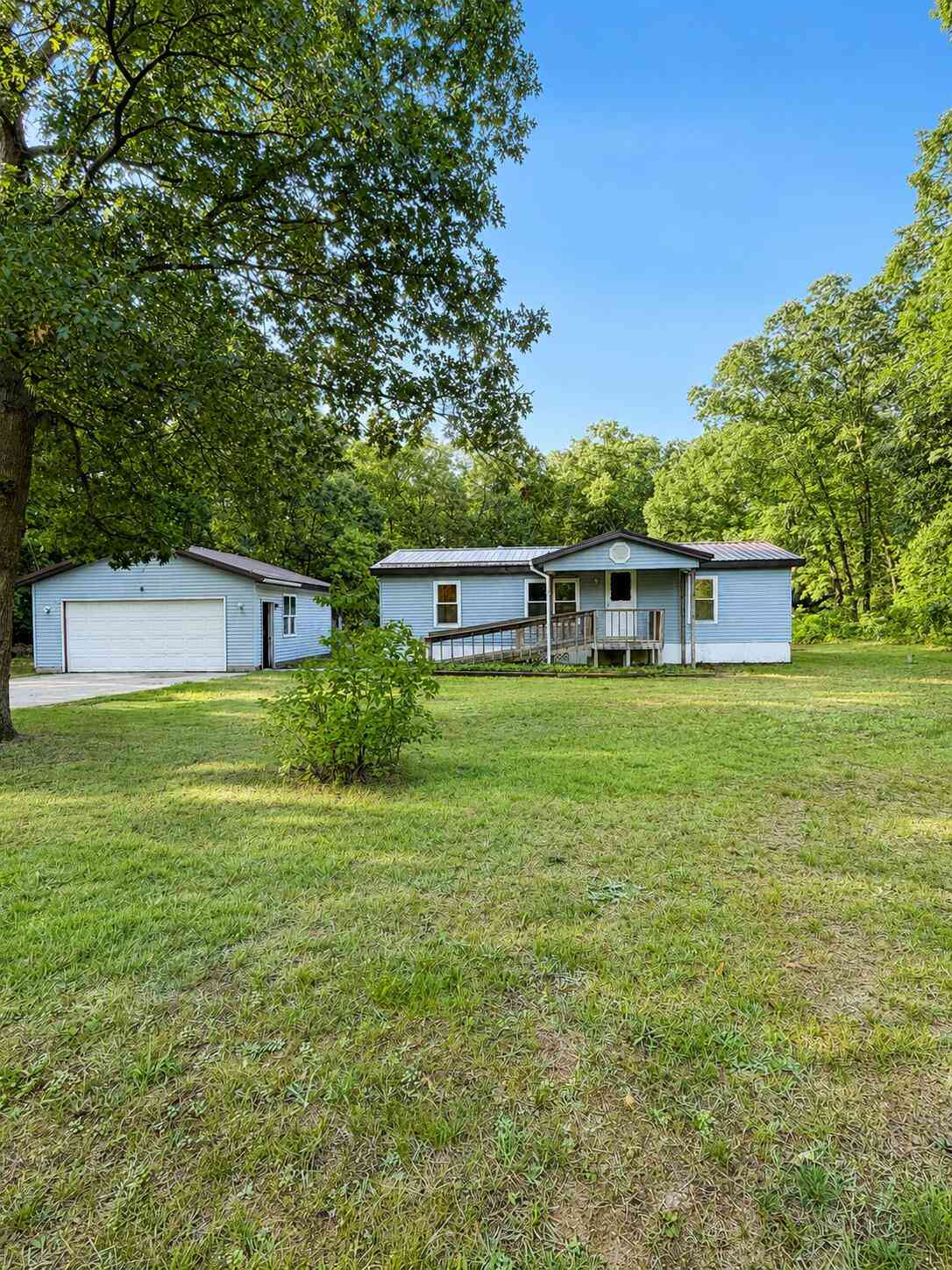 Mobile Home For Sale - 6637 White Road<br/> Muskegon, MI 49442