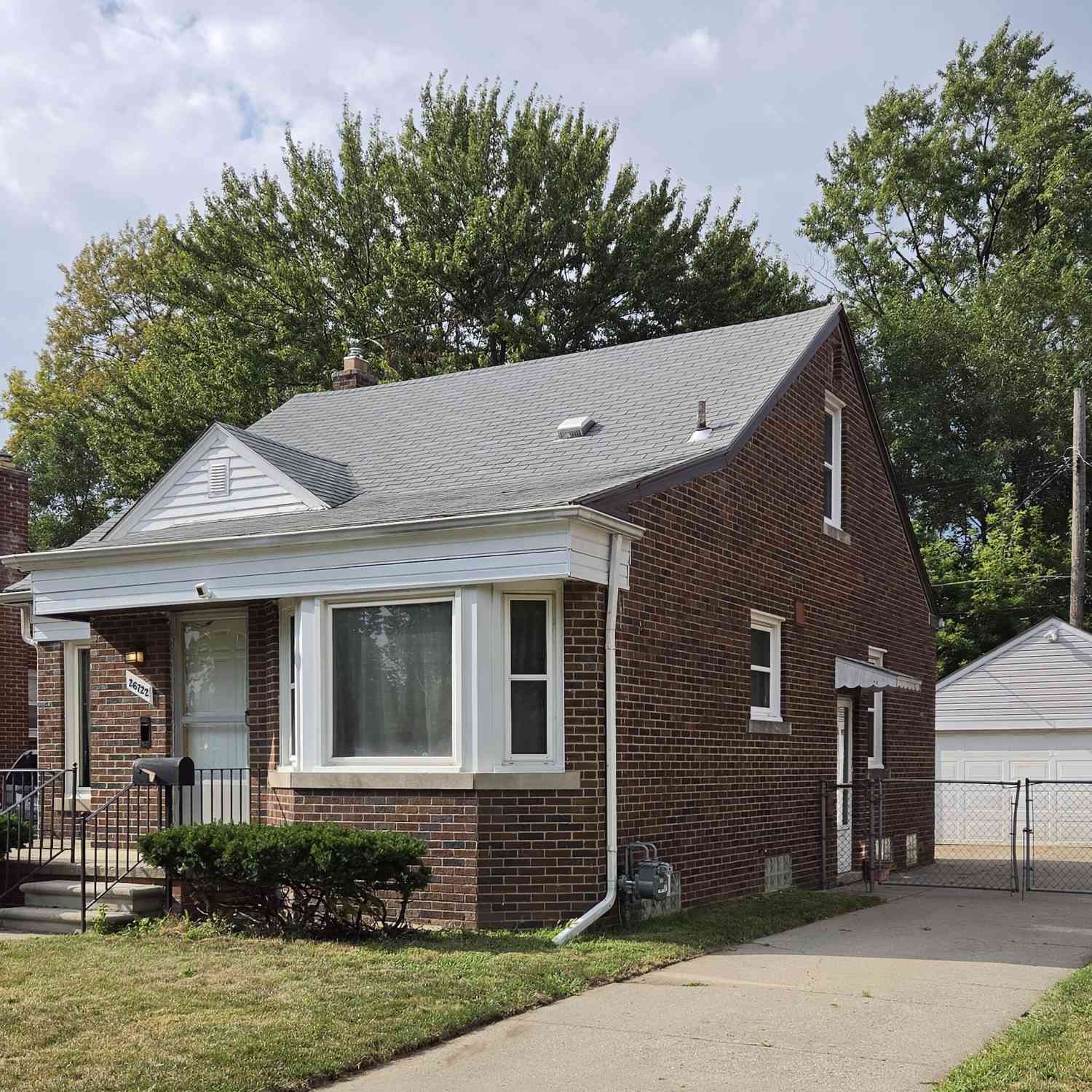 Homes For Sale - 26722 W Chicago<br/> Redford, MI 48239