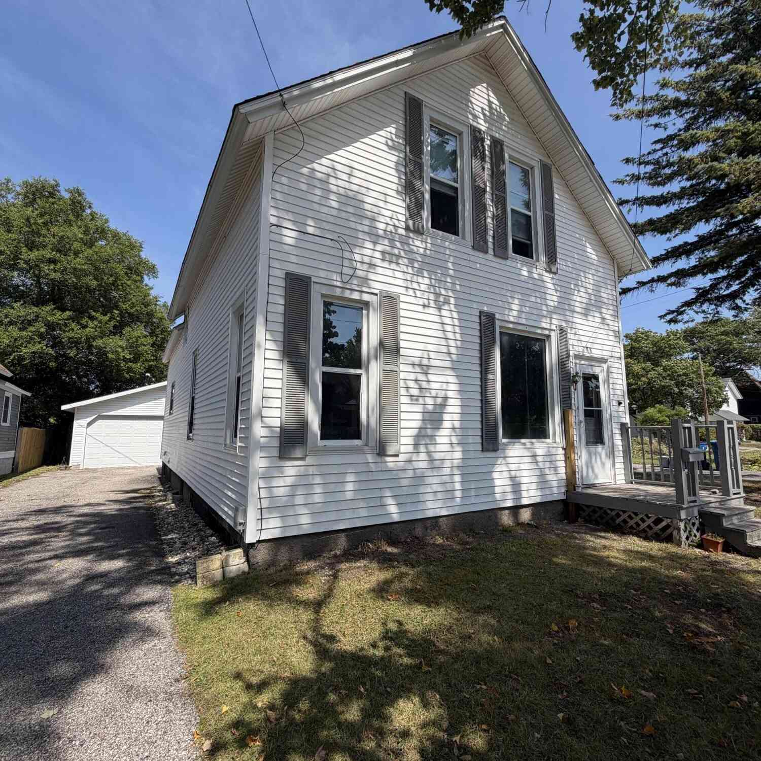 Homes For Sale - 278 2nd Avenue<br/> Manistee County, Manistee, MI 49660