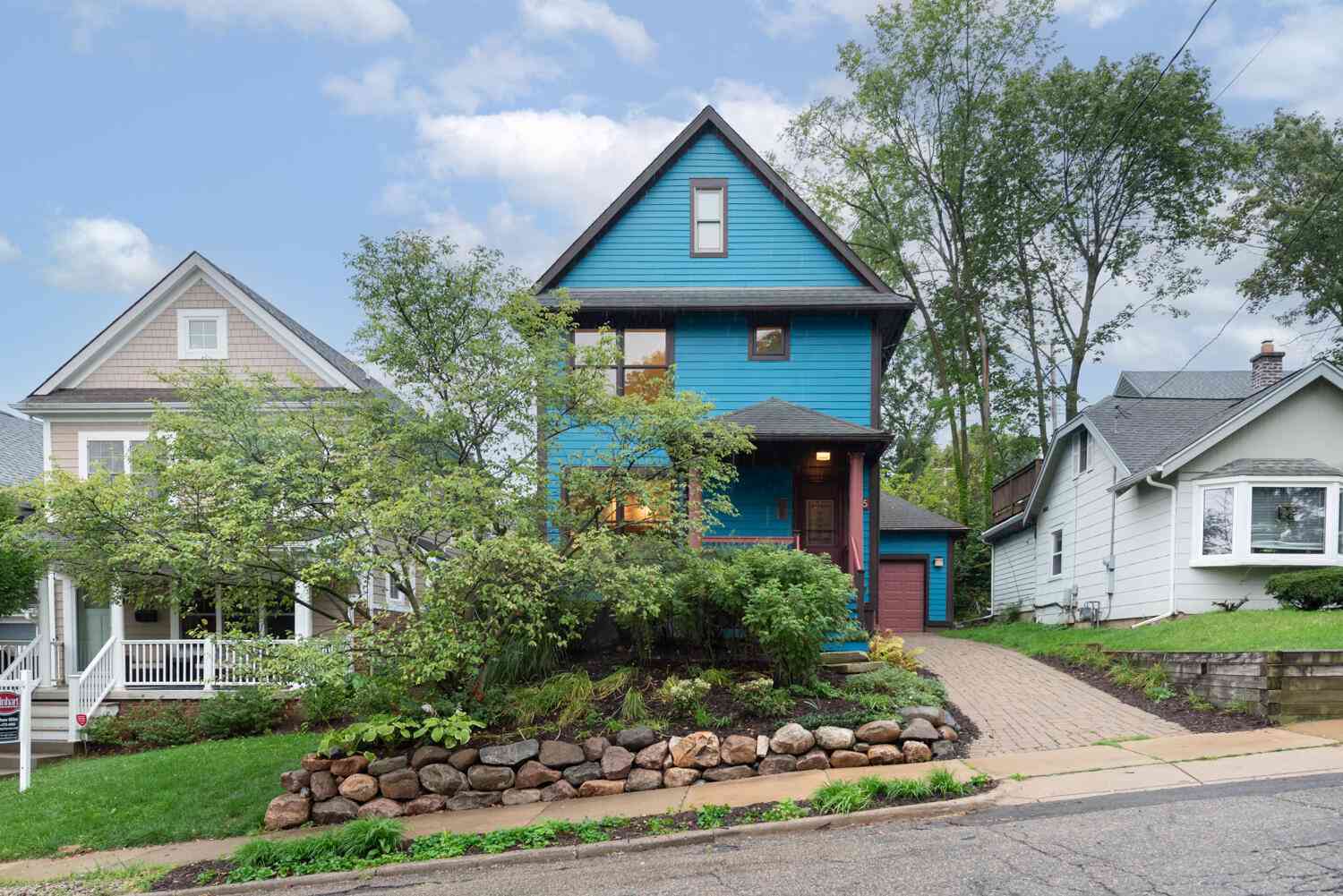 Homes For Sale - 375 Koch Avenue<br/> Ann Arbor, MI 48103