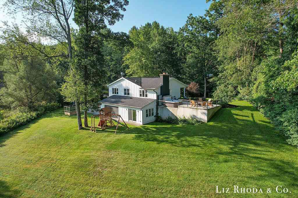 Homes For Sale - 5061 Egypt Valley Avenue<br/> Belmont, MI 49306