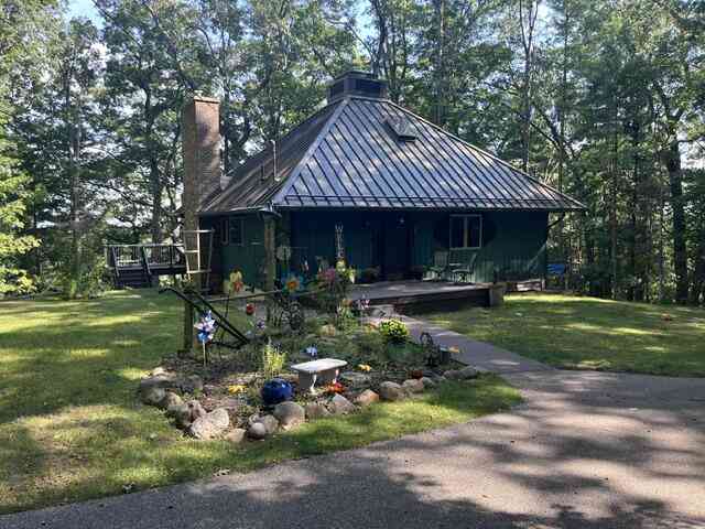 Homes For Sale - 2235 Siuda Road<br/> Manistee, MI 49660
