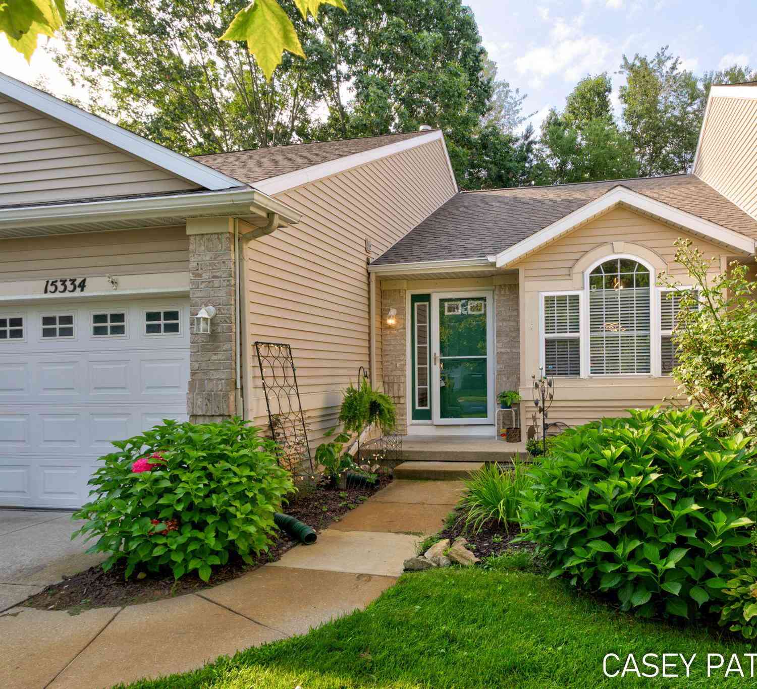 Condo For Sale - 15334 Winchester Circle<br/> Ottawa County, Grand Haven, MI 49417