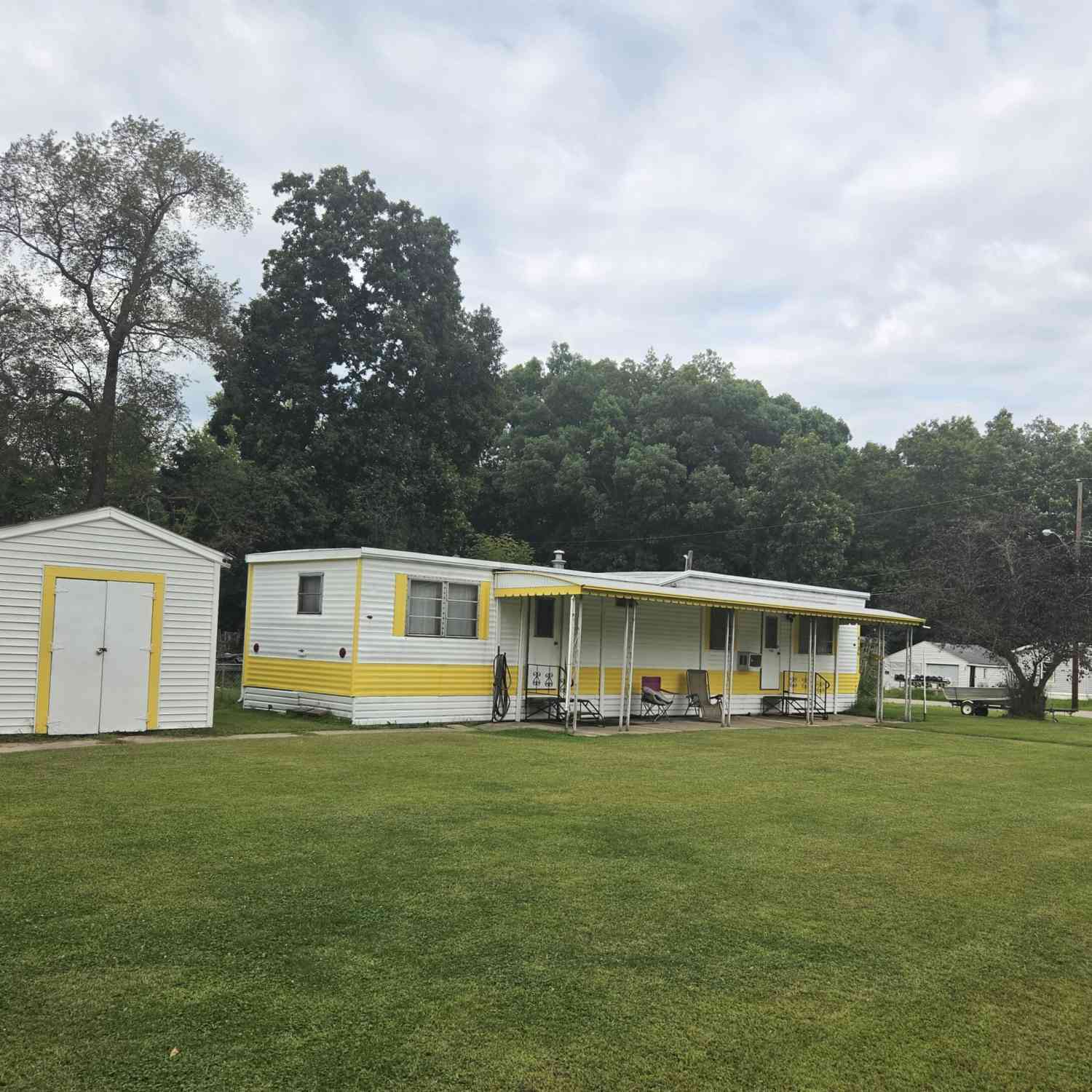 Mobile Home For Sale - 4106 Garland Drive<br/> Jackson County, Jackson, MI 49201