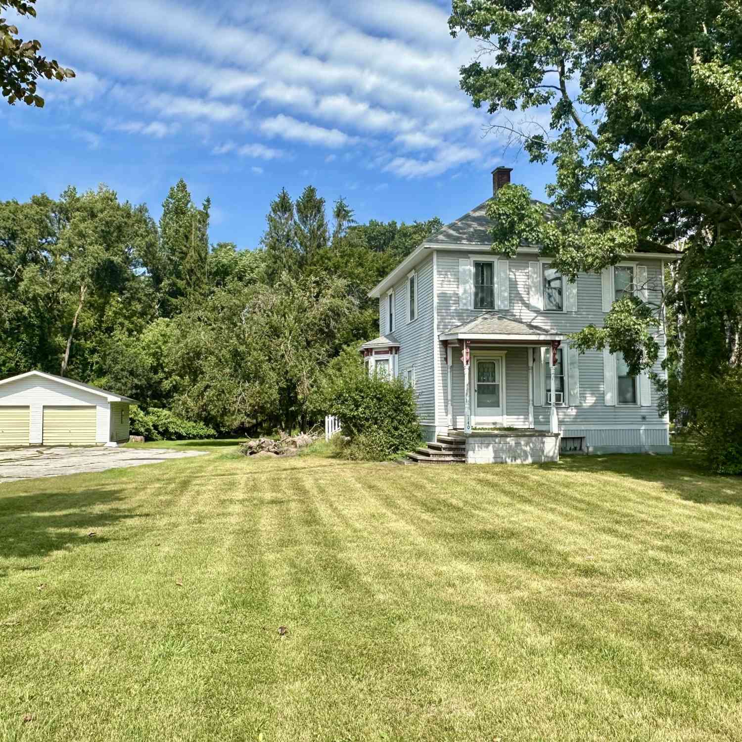 Homes For Sale - 140 W Parkdale Avenue<br/> Manistee County, Manistee, MI 49660
