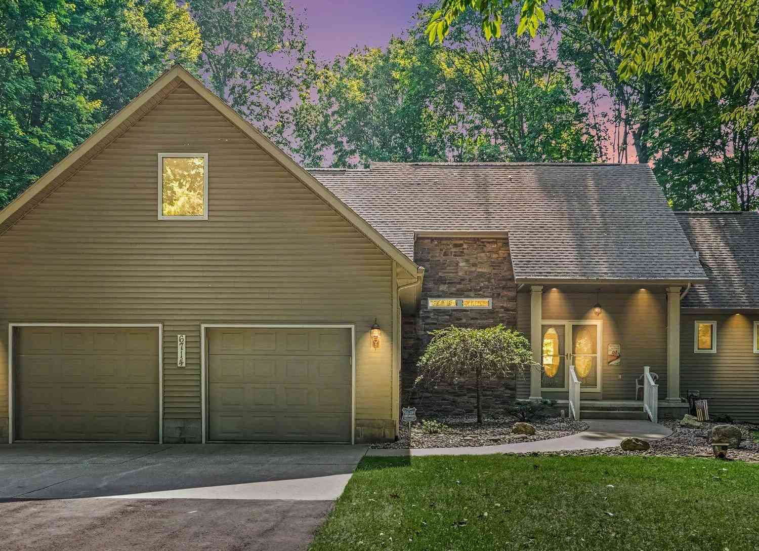 Homes For Sale - 6714 Beechnut Court #204<br/> Mecosta County, Stanwood, MI 49346