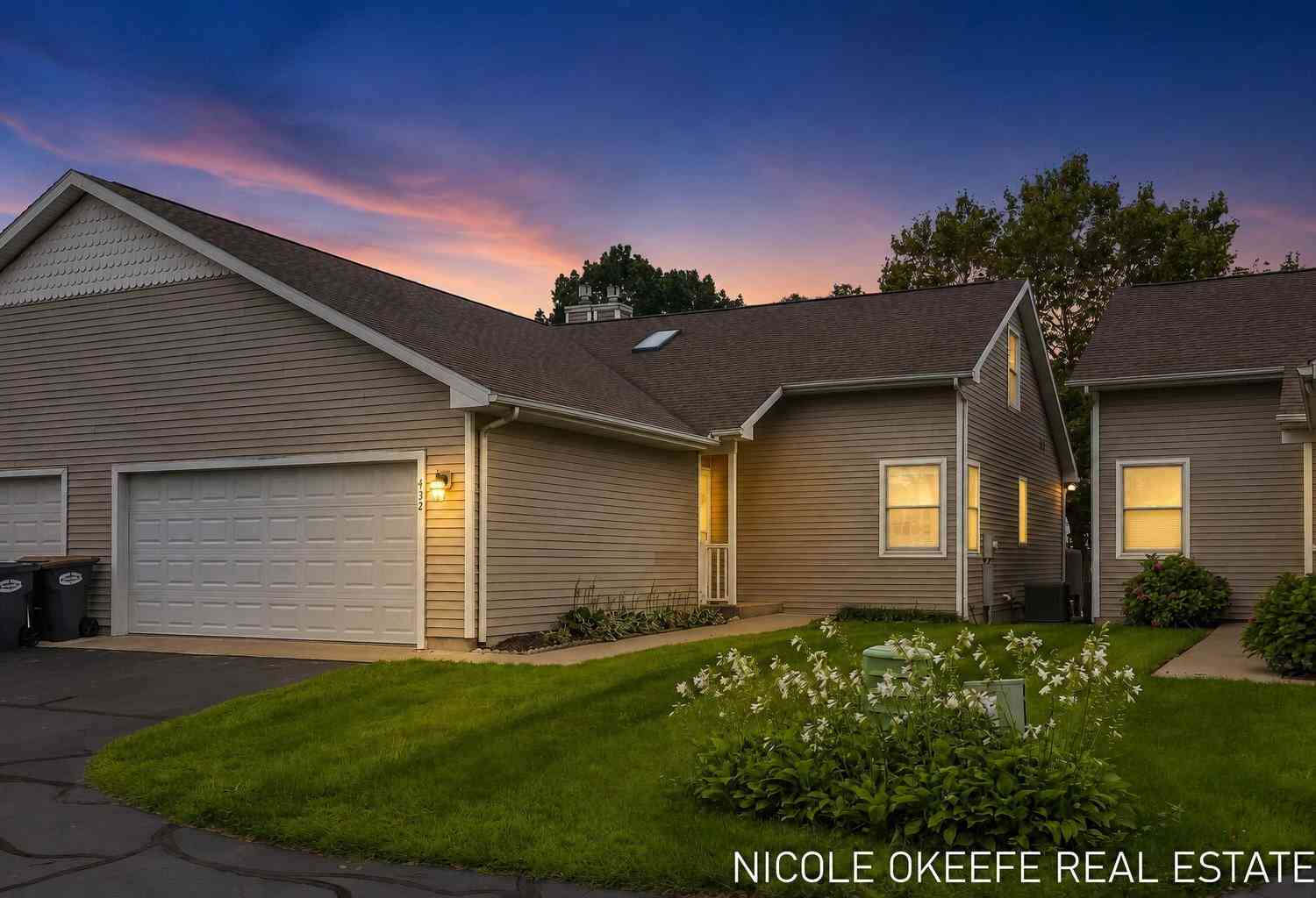 Condo For Sale - 432 River Island Drive<br/> South Haven, MI 49090