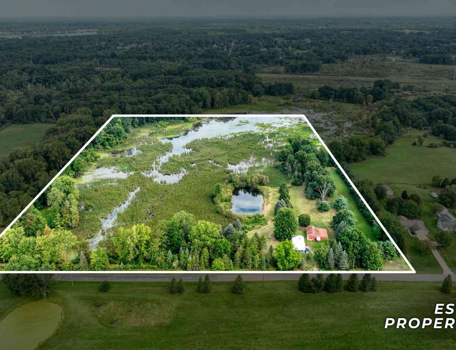 Homes For Sale - 5096 Page Avenue<br/> Jackson County, Jackson, MI 49201