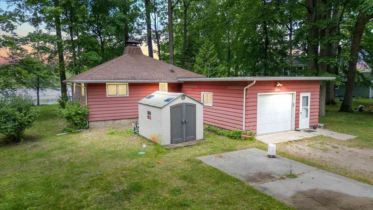 Homes For Sale - 10151 Birch Drive<br/> Montcalm County, Riverdale, MI 48877