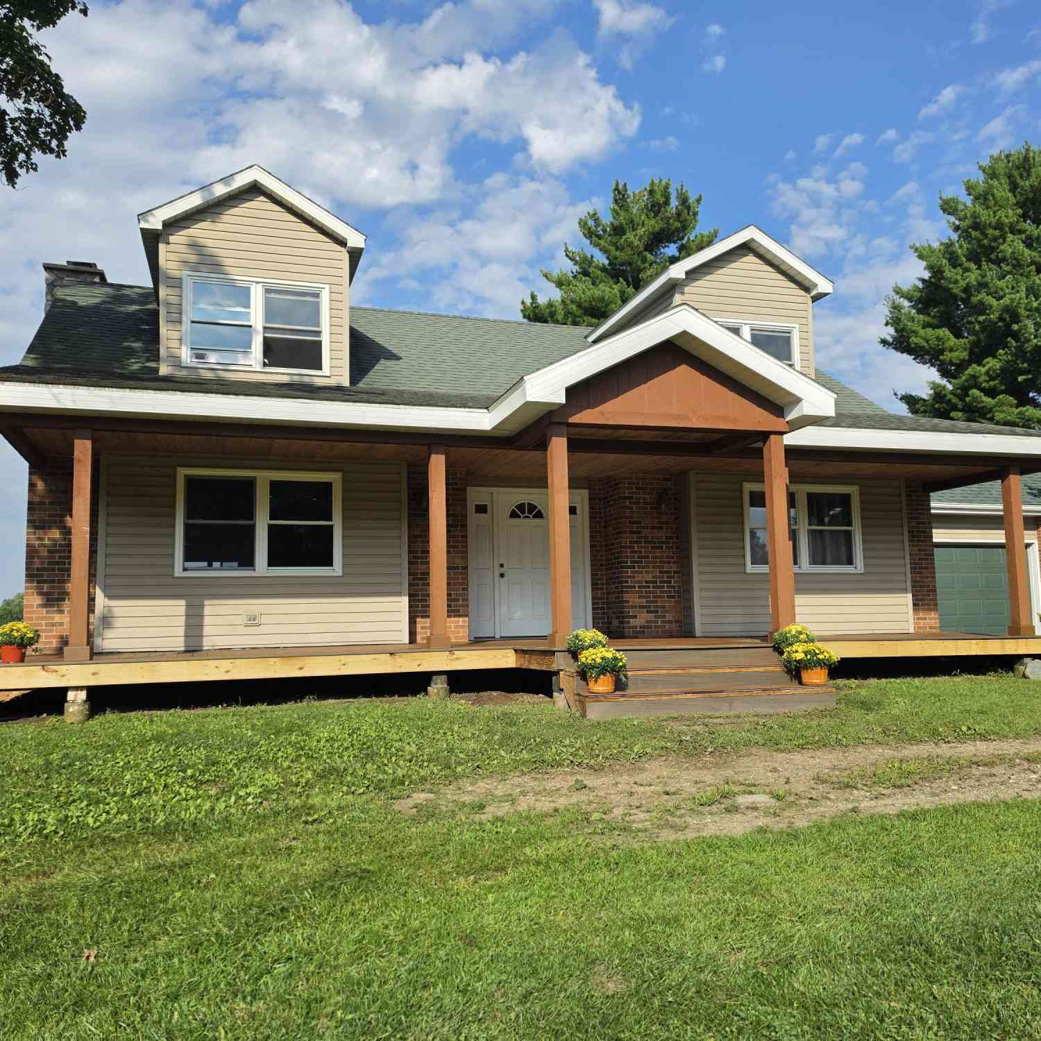 Homes For Sale - 1098 Marshall Street<br/> Coldwater, MI 49036