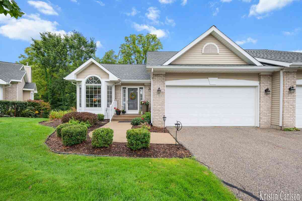 Condo For Sale - 2360 Whimbrel Court #49<br/> Grand Rapids, MI 49505