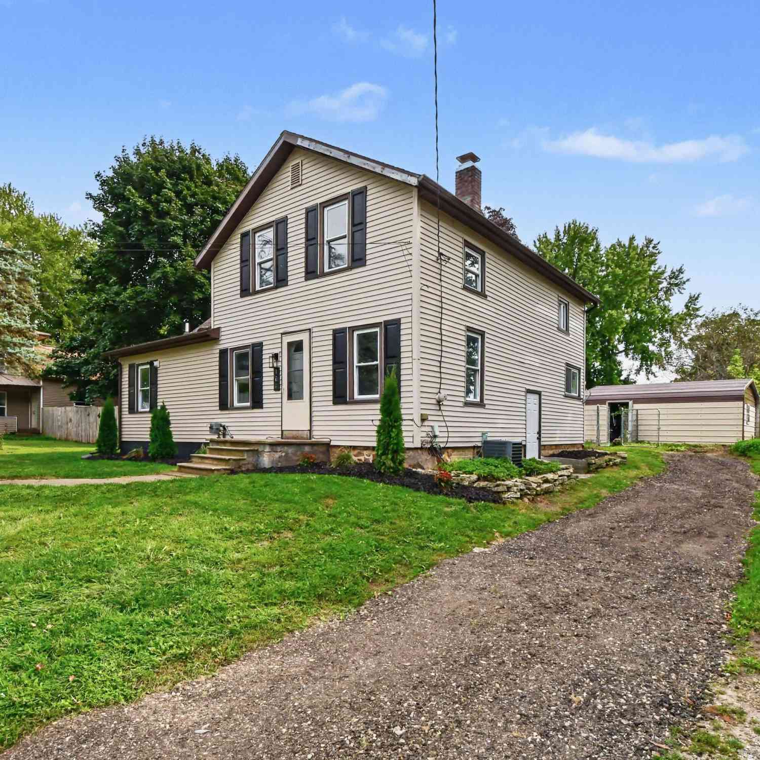 Homes For Sale - 166 E Broadway Street<br/> Woodland, MI 48897