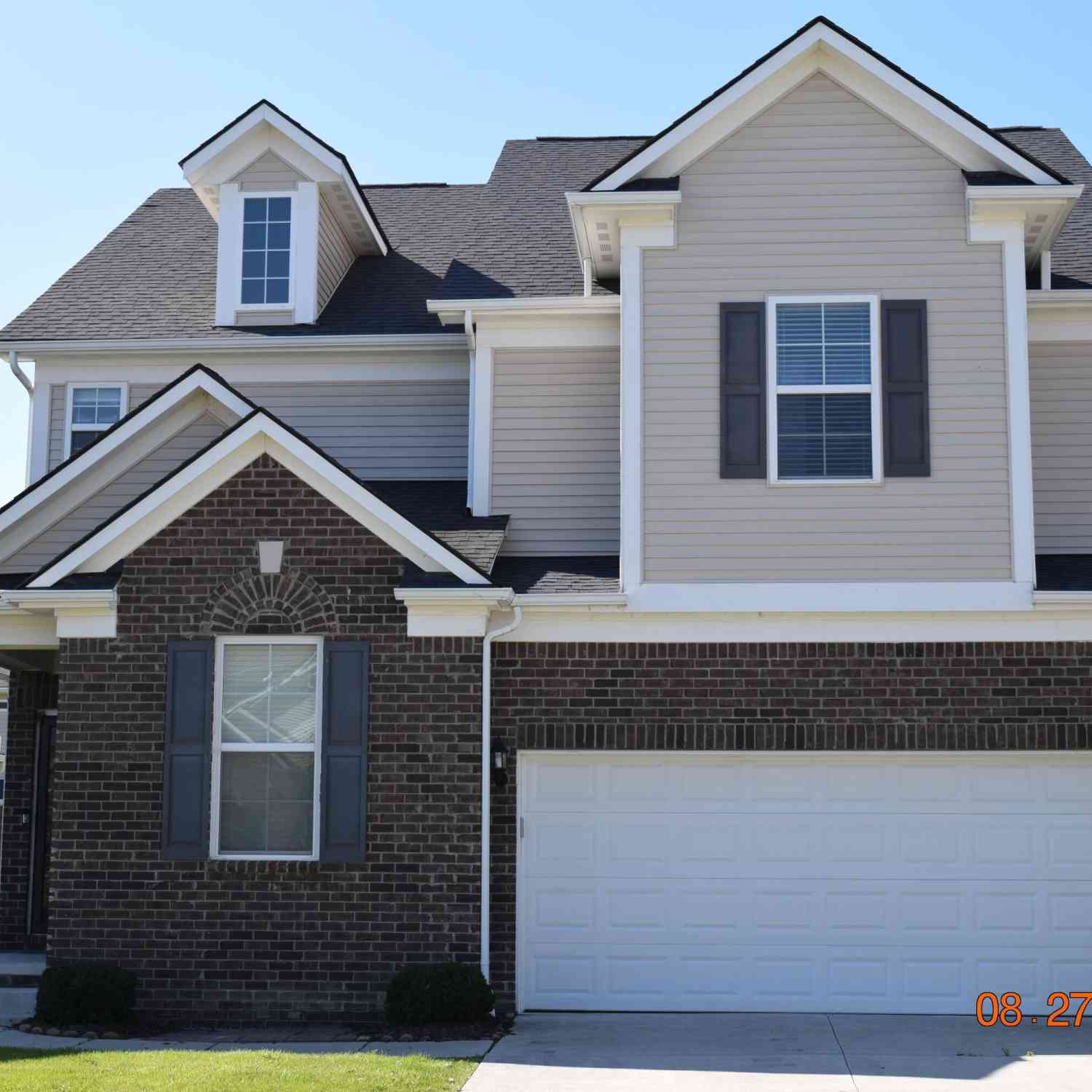 Homes For Rent - 49577 Shoreline Drive<br/> Canton, MI 48187